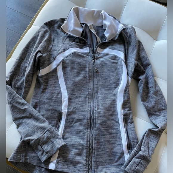 Lululemon jacket - Picture 1 of 5